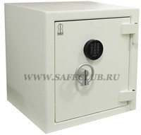���� Robur 3-500